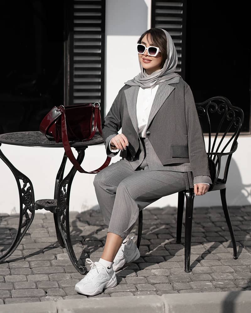 videgallery2 کت و شلوار 1102 - تصویر 1